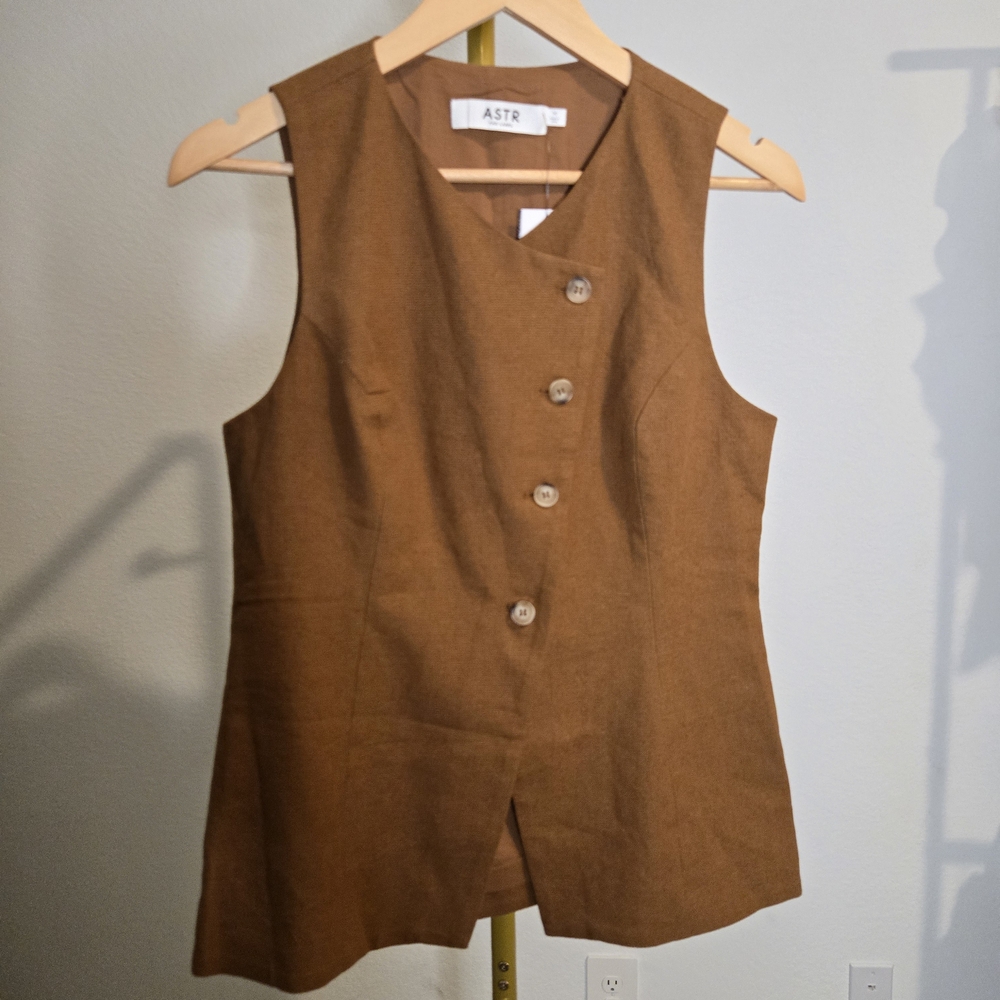 Astr Brown Buttoned Vest Size M